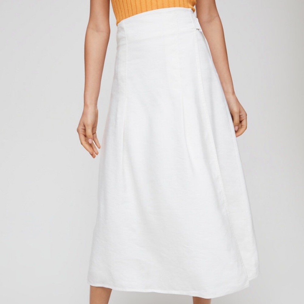 Aritzia Wilfred Silana Skirt